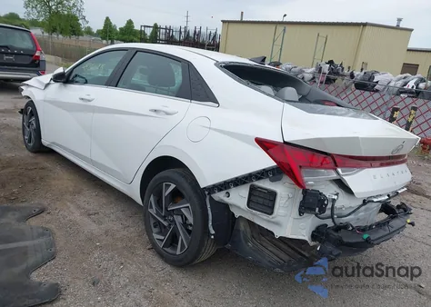 2024 Hyundai Elantra Limited z USA, uszkodzony, nr VIN KMHLP4DGXRU664363